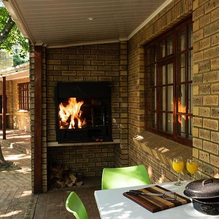 De Hollandsche Molen Villa Hou Moed Ngoại thất bức ảnh